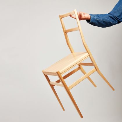 https://www.steinway.com/news/features/steinway-spruce-makes-for-superleicht-chair